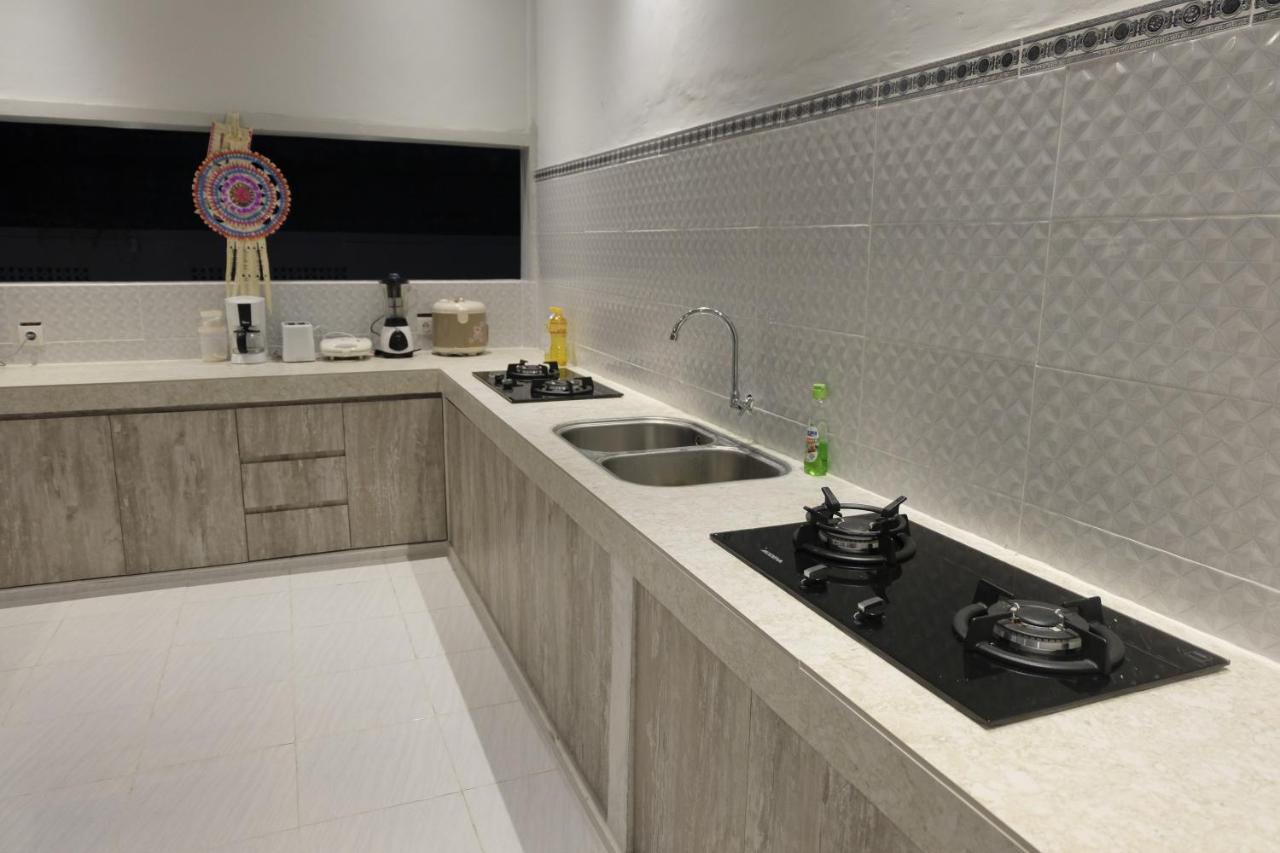 Anyar Guesthouse Canggu ภายนอก รูปภาพ
